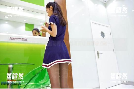 绿茵场上的黑丝福利，爱丝写真让我想说点啥…