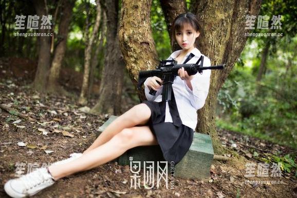 GIRLT果团网 - 高清扫描：莫雅淇学妹那张照片背后的故事，真是让人出戏！