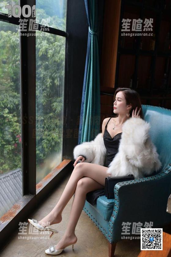 IESS异思趣向 - 新的肉丝风暴来袭！团团的长靴套图，你不能错过！