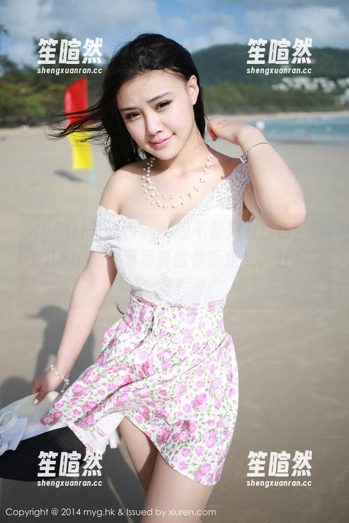 MyGirl美媛馆 - 制服不是只有白色，刘飞儿Faye高清写真教你新定义，赶紧下载！