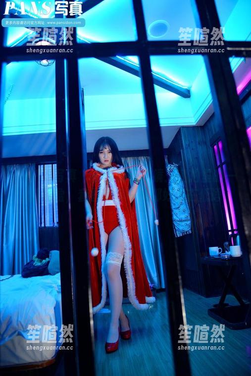PANS写真 - 小曦新模试镜：私拍里的一抹轻盈，套图的每一帧都好像在低语