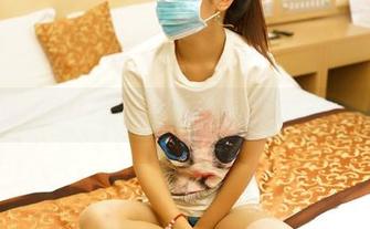 ROSI给你福利，长筒黑色丝袜的性感写真，不容错过！