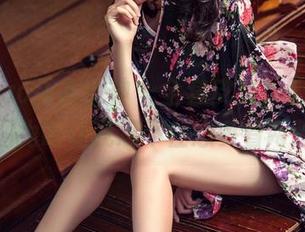 TouTiao头条女神 – 全套皮衣，信悦儿的原图为啥让我忍不住想多看两眼？
