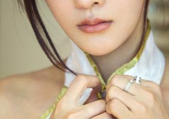 TuiGirl推女郎 – 我以为‘裤里丝’最大的魅力是王依萌的美图，结果发现，分享才是重中之重！
