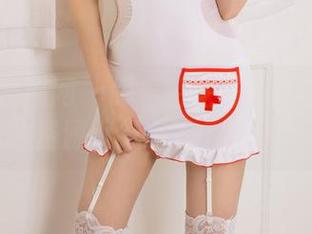UGirls尤果网 – 跟着诗朵雅一起享受夏天：你的资源小纸条准备好了吗？！