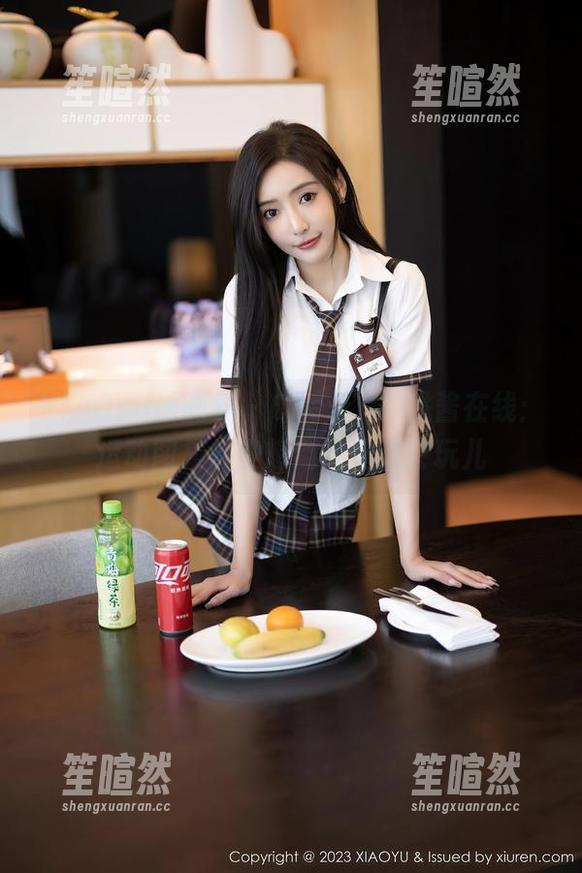 XIAOYU语画界 - Cherry樱桃酱在线：运动图集，没想到她这么会玩儿