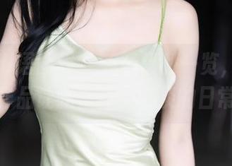 XIAOYU语画界 – 美腿福利一览，奈沐子的作品让我丢掉了平淡的日常。