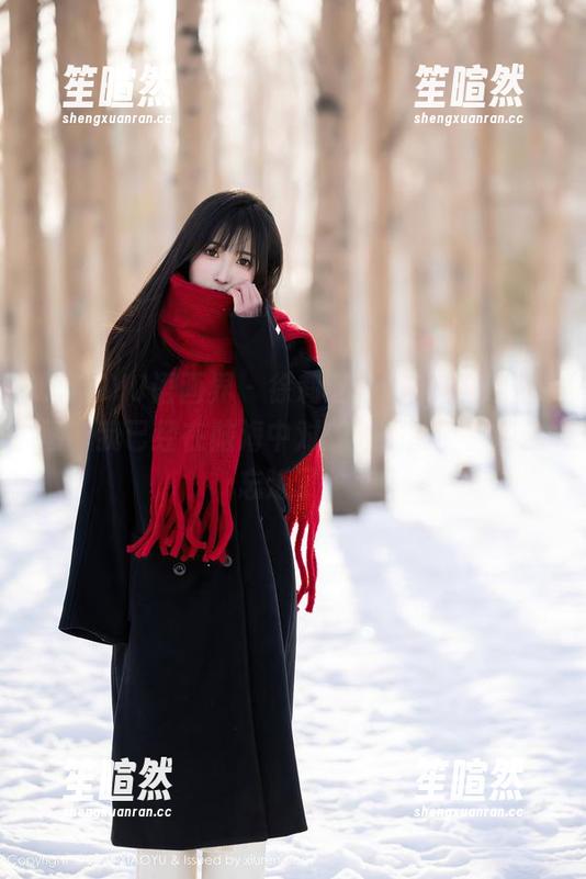 XIAOYU语画界 - 徐莉芝Booty的双人美图，我已经在脑海中对着她们的姿态流连忘返了。