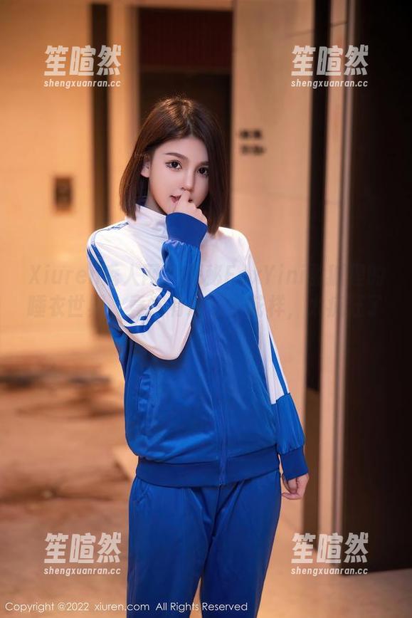 Xiuren秀人网 - 探秘FoxYini孟狐狸的睡衣世界，竟然有这么多花样，太疯狂了！