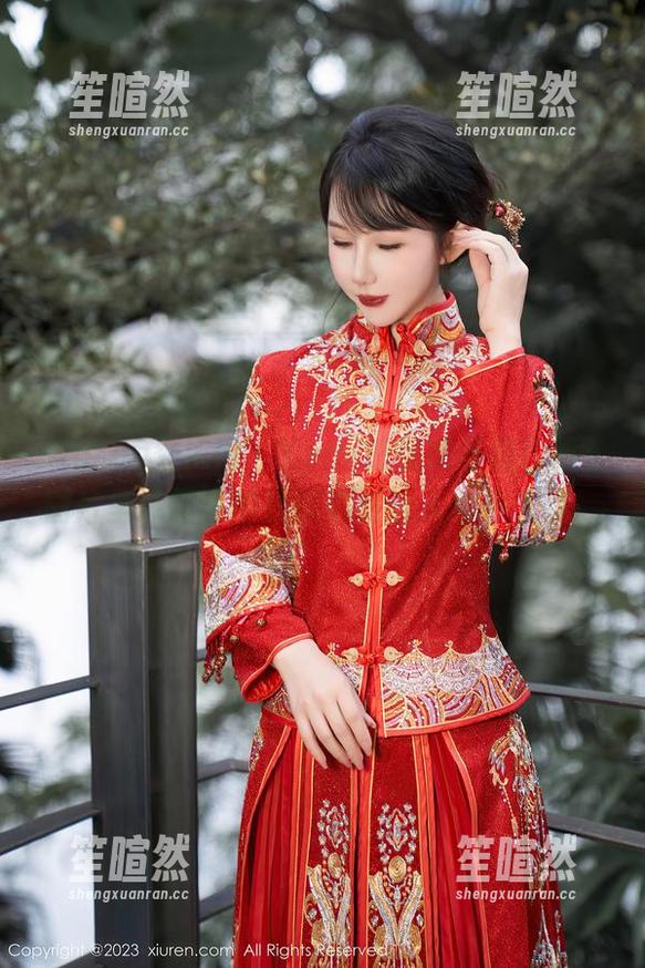 Xiuren秀人网 - Yomi悠蜜的私房黑丝，图片里流露出的性感真是让人心神荡漾。