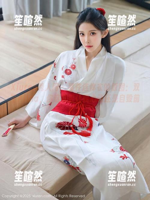 Xiuren秀人网 - 那件连体衣的原图：双笙Alina，你这是要让我心动还是自毁前程？