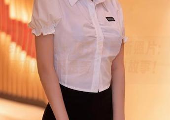 Xiuren秀人网 – 周井空最新照片：学妹展现的不只是美，更有故事！