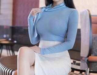 Xiuren秀人网 – 给你送去一剂温柔，妙可可Cheese高清护士照带你走进她的世界。