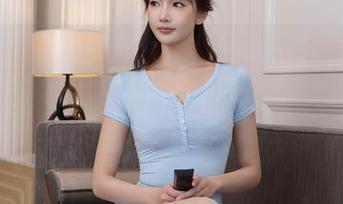 Xiuren秀人网 – 噗，好吧，梦娜Vanessa的新连体衣写真集更新了，我又在自我怀疑了！