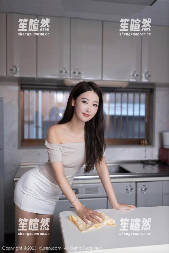 Xiuren秀人网 - 白微Sera的蕾丝哲学：套图分享，柔软与坚韧的完美交融！