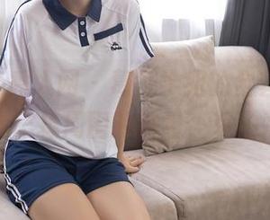 Xiuren秀人网 – 葛征学姐的全套写真，瞬间让我忘掉周围的喧嚣，专注她的世界