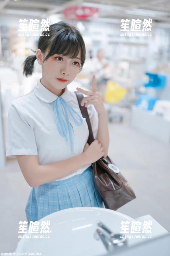 在lovely呆玄的双人僵尸中，观看原图感受奇妙的反差！