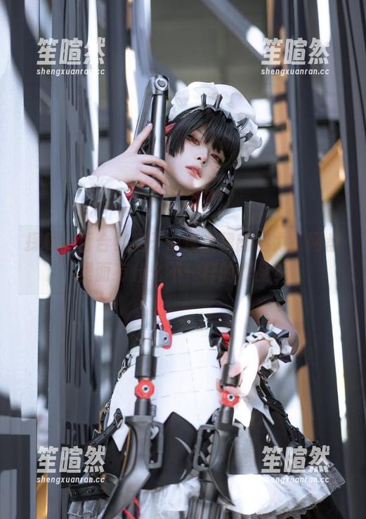 探秘w百合欧皇子w连衣裙的魅力，网盘里面有什么不一样的作品？