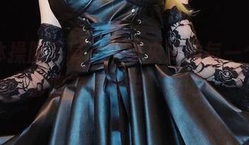 私房体操服写真，一小央泽的每一个转身都像在悄悄说‘来吧’