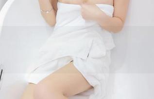分享：在亚马逊鲶鱼的体操服写真中，隐藏着的无限遐想