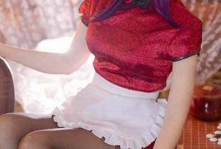 制服裙美少女私拍资源，兔玩映画让人怀疑自己是不是看到了绝对领域！