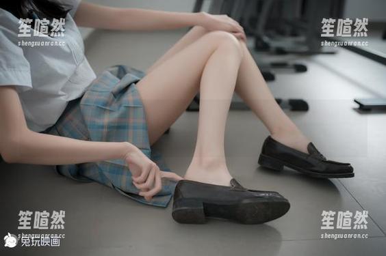 兔玩映画的宝藏更新，超清新的JK少女作品集，沁人心脾的感觉真是太美妙了！