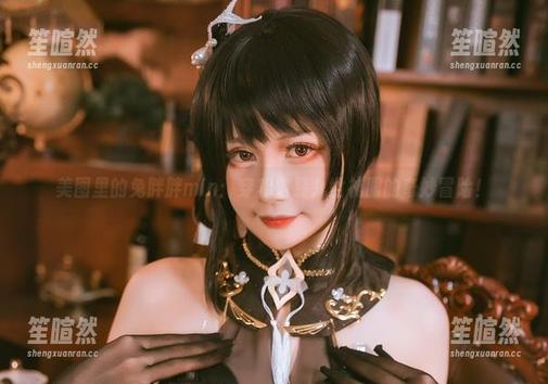 美图里的兔胖胖min：穿着路易九世礼服的奇妙冒险！