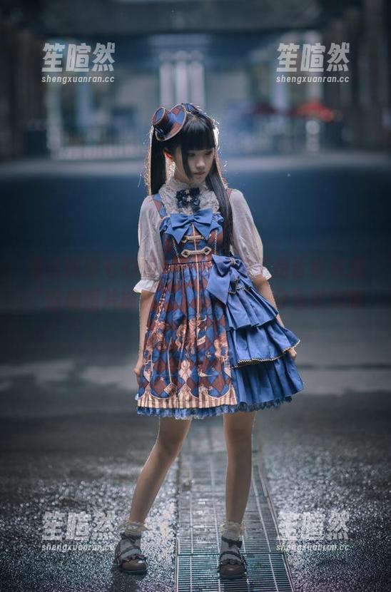 看名濑弥七的和服，你的脑子是否也在想‘这组图片能火吗？’好吧，分享就完事。