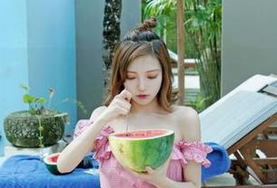 嗲囡囡 – SiByl李思宁的死库水，这图包真是让人感到一丝不适…但又想点开！