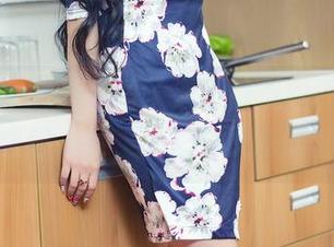 头条女神 – 当小晴子遇上裤里丝，原图让你眼前一亮，心里却又暖暖的。