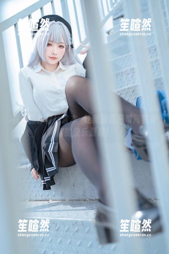 福利新体验！宫本桜让美脚原图瞬间变身你的快乐源泉！