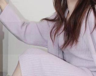 小众视觉 – 看看圆圆的私拍，清纯得仿佛随时会被风吹走！