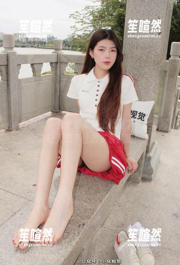 小众视觉 - 当小苹果遇上万圣节，全套写真让人忍不住想多看几眼！