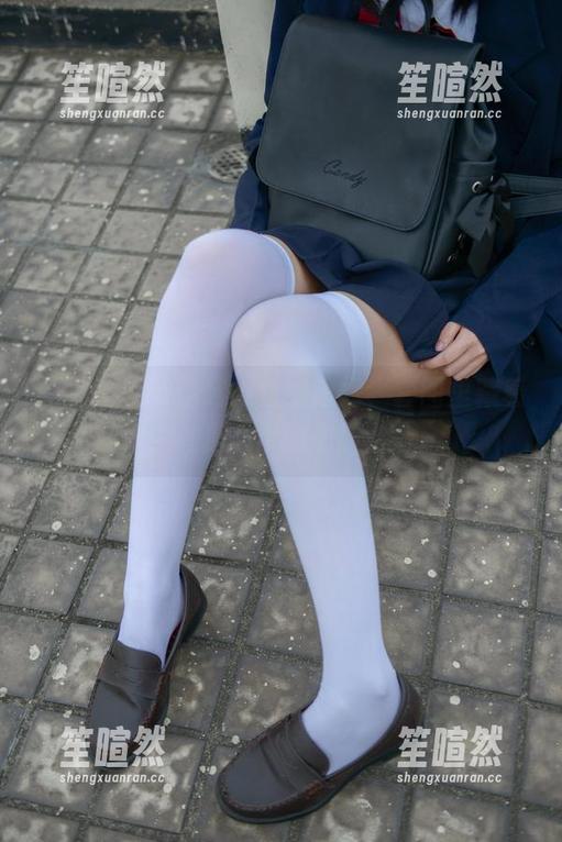 少女秩序 - 精选小鱼的短裙，套图里藏着的，竟是心底的那抹甜蜜。