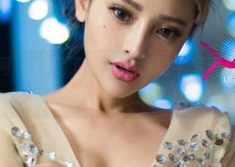尤果网 – 别晃了，看佟蔓奶牛写真更新，连我都想吃草了！