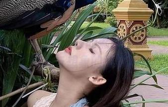 微密圈 – 就是阿朱啊的黑胶长袜：一场关于照片与想象的暧昧游戏