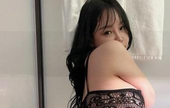微密圈 – 谁说清纯不能撩？张鑫baby的作品集里藏着不容易发现的深意！