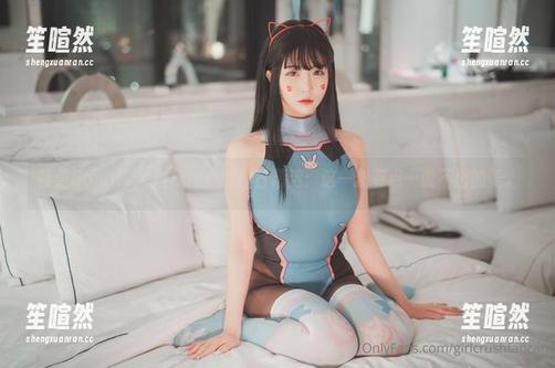 普美Bomi(보미)[Loozy]假日精选：这一刻有点…说不出的美。