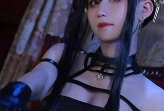 当桜满三时的制服遇上写真，这作品集简直是恋爱的感觉！