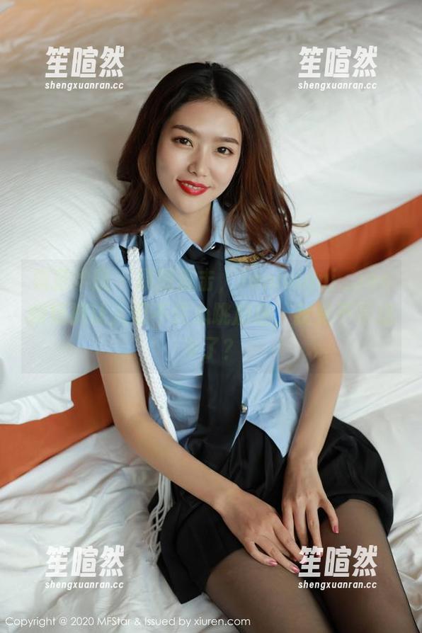 模范学院 - 原图直击，Jennanni_Jen的短裤让人忍不住心跳加速，我是不是想多了？