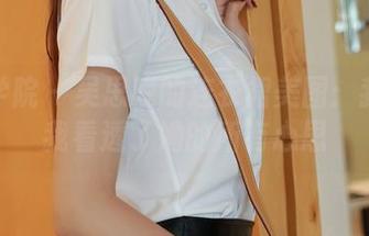 模范学院 – 吴思晚的连衣裙美图：我觉得我看透了她的所有心思