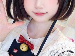女友橙喵的魔法瞬间，图片似乎在说：“你也想来吧？”作品绝对不走心。