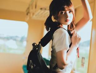 高清写真：河豚抚子的夏日比基尼，欲望与清凉并存！