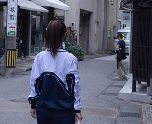 秀人网 – Candy糖糖女仆高清版：下载之后，生活也跟着变甜了呢