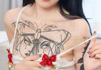 秀人网 – 软软酱的泳衣美图：这画风我喜欢，资源不多，快来抢！