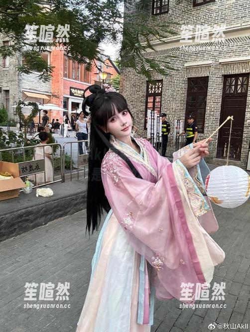 别眨眼！秋山AkI更新的亚丝娜合集，简直就是视觉的狂欢！