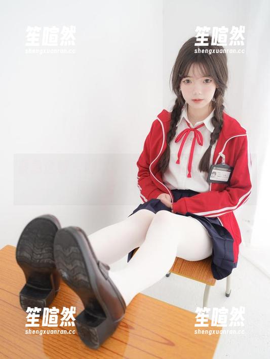 紧急企划 - 创意奶昔与御姐的完美搭配，图库看点不要错过！