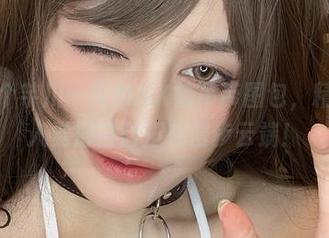 哇！这个芊川一笑MNK的吊带图包，精选得让人觉得自己正在漫步云端！