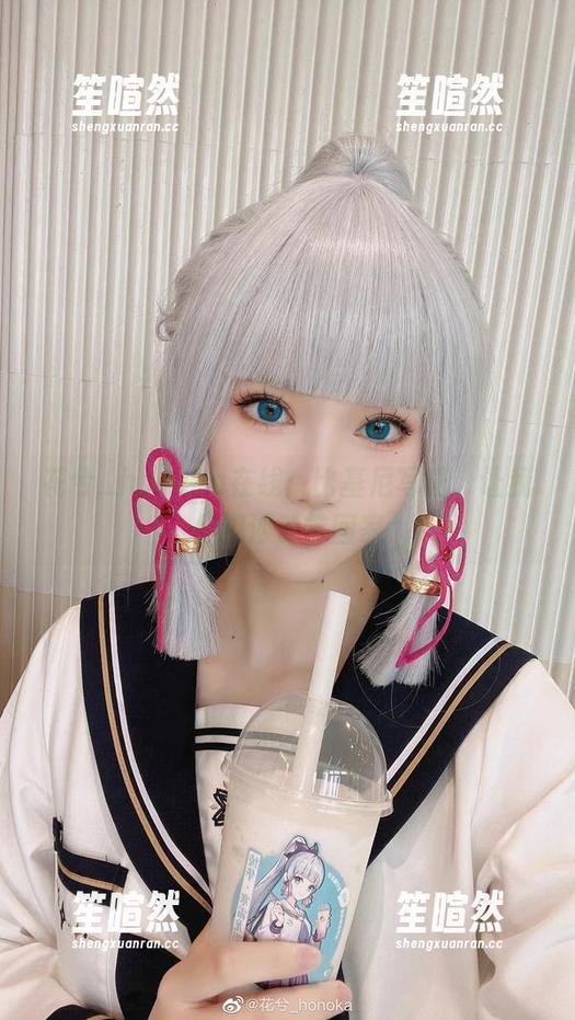 花兮_honoka在线：比基尼写真，让我们把沙滩带回家