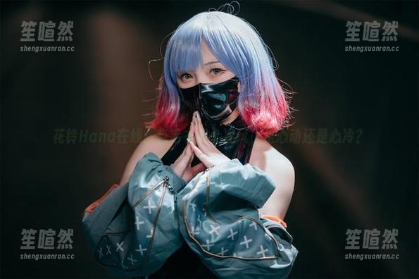 花铃Hana在线：当毛衣遇上冷风，是心动还是心冷？